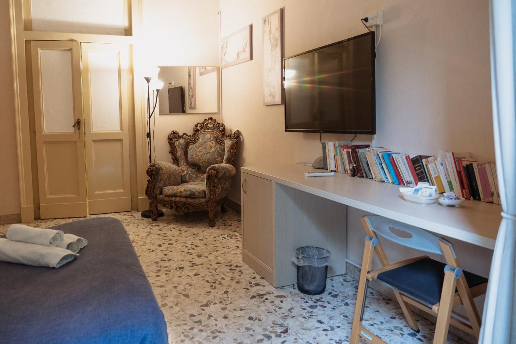 Bed and Breakfast Bed And Books Aeroporto di Catania Fontana Rossa Esterno foto